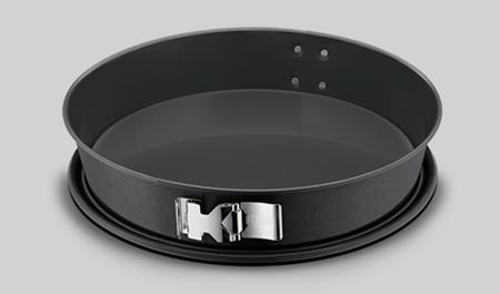 Baking pans